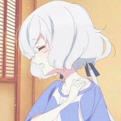 女子回收箱投40斤衣物提现遭拒